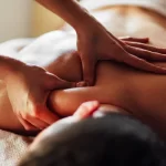 Unwind and Recharge with a Calming Siwonhe Massage